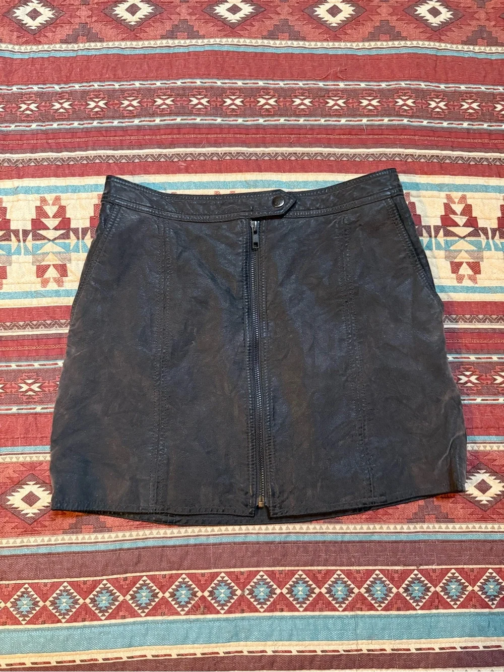 Free People washed Black Zip-Front Mini Skirt size 2